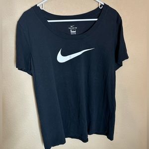 Nike Women’s T-Shirt